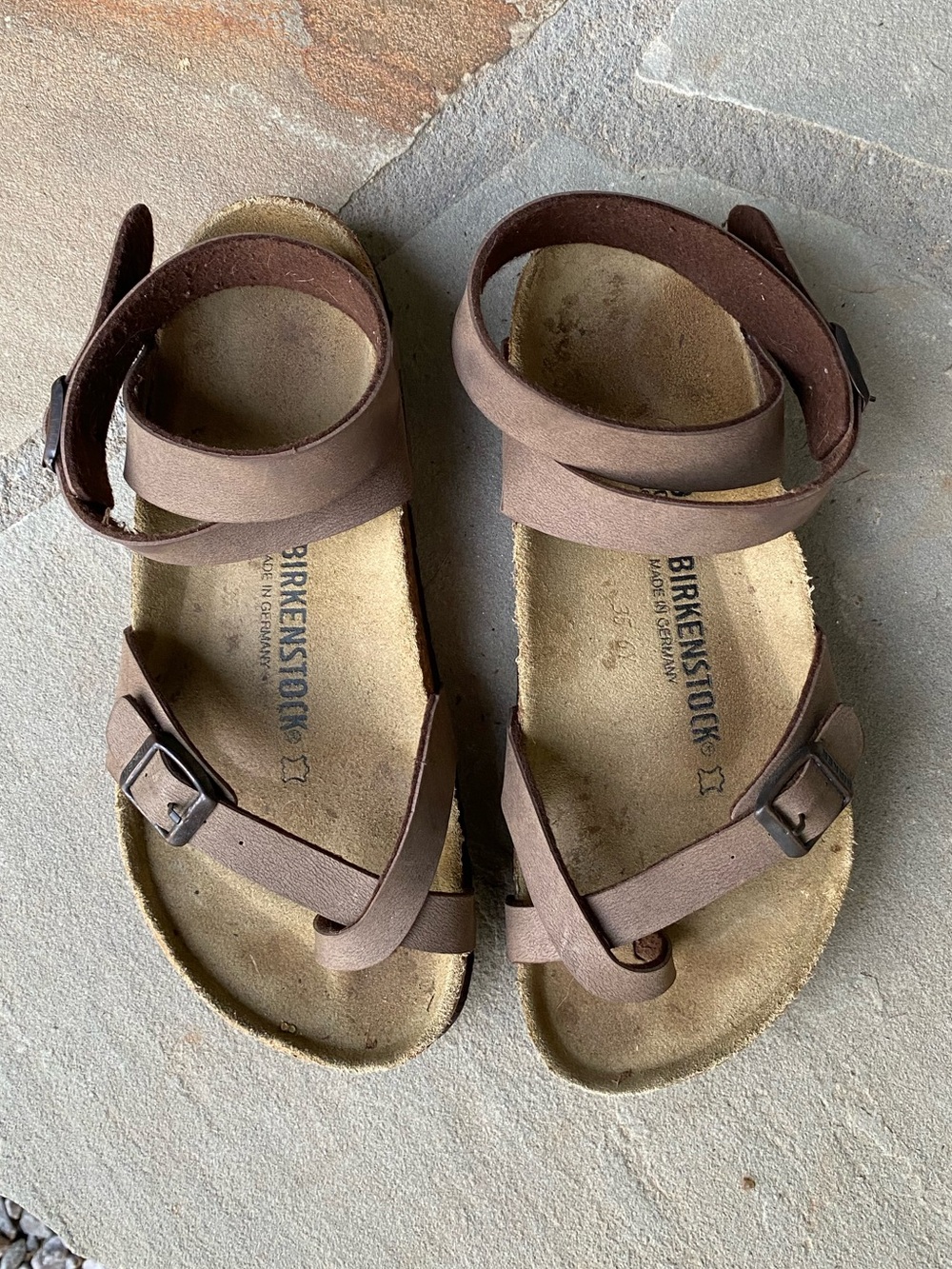 Birkenstock Yara Sandals 39